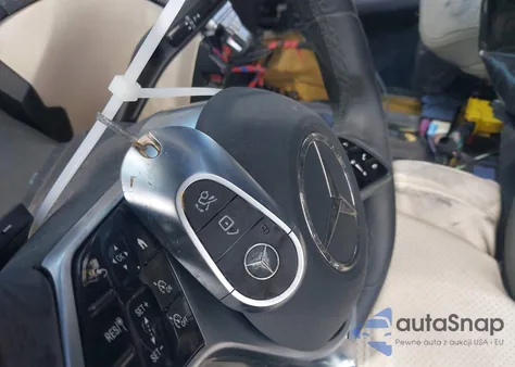 2024 Mercedes-Benz Glc 300 4Matic Suv from USA, damaged, VIN W1NKM4HB5RF120275